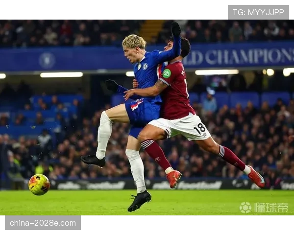 加纳乔与萨卡：英超新生代边锋的战术定位与数据表现差异解析