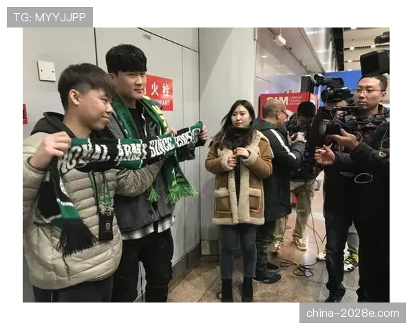 金玟哉如何完成从旅欧新援到豪门主力中卫的跃迁？